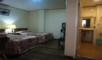 Chit Sayar Hotel Yangon