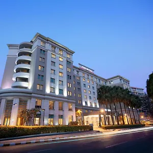 Parkroyal ***** Yangón
